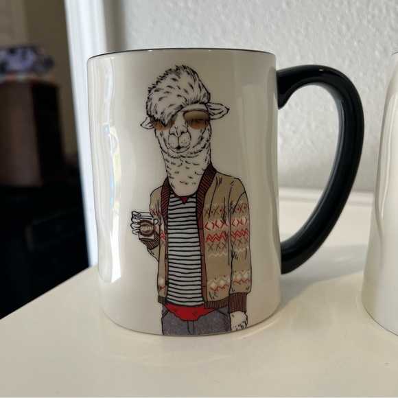 Hipster Animal Mugs Set of 3 Stoneware by Signature Housewares Cow Dog Llama EUC - Picture 2 of 10